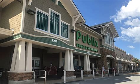 Publix Liquors orders cannot be combined with grocery delivery. Drink Responsibly. Be 21. This is the main content. Shop with us ... More ways to shop. Browse ...